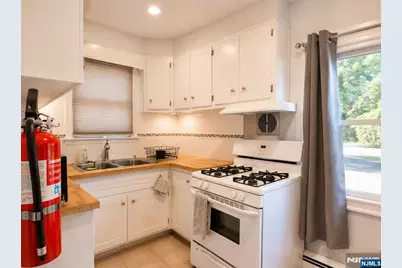 6 Pineview Terrace 1B #1B, Montvale, NJ 07645 - Photo 7