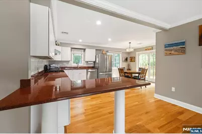 30 Beverly Road, Glen Rock, NJ 07452 - Photo 15
