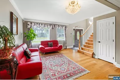 30 Beverly Road, Glen Rock, NJ 07452 - Photo 5