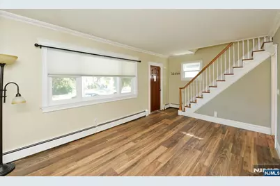 111 Cresskill Avenue, Dumont, NJ 07628 - Photo 7