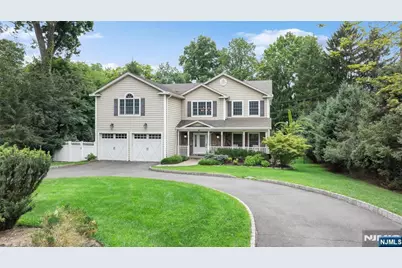 42 Spring Valley Road, Montvale, NJ 07645 - Photo 3