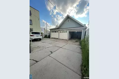 13 Windsor Street, Kearny, NJ 07032 - Photo 3