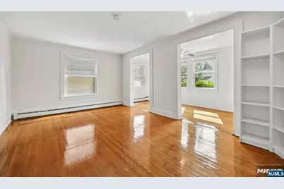 29 Brookfield Road 1st Fl #1st fl, Montclair, NJ 07043 - Photo 5