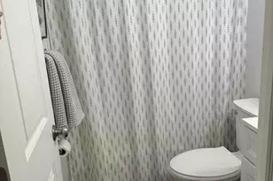 909 Thoreau Ct 909, Mahwah, NJ 07430 - Photo 9