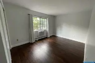 909 Thoreau Ct 909, Mahwah, NJ 07430 - Photo 15