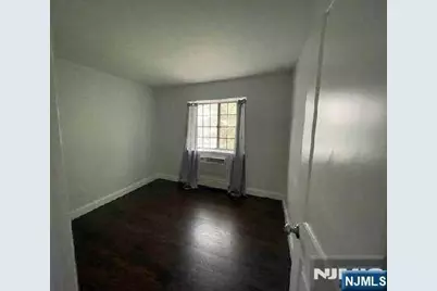 909 Thoreau Court 909 #909, Mahwah, NJ 07430 - Photo 9