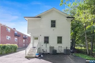 203 Queen Anne Rd, Bogota, NJ 07603 - Photo 27