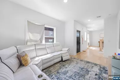 203 Queen Anne Road, Bogota, NJ 07603 - Photo 7
