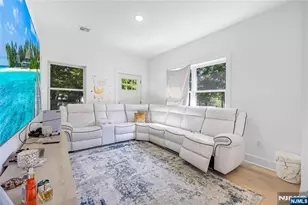 203 Queen Anne Rd, Bogota, NJ 07603 - Photo 5