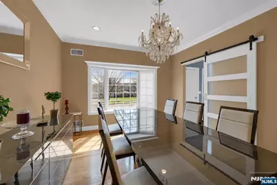 683 Victoria Avenue, Paramus, NJ 07652 - Photo 9