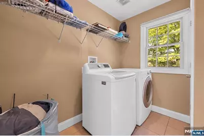 683 Victoria Avenue, Paramus, NJ 07652 - Photo 35
