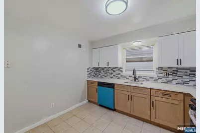 629 18th Street, Newark, NJ 07103 - Photo 13