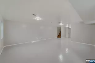 629 18th St, Newark, NJ 07103 - Photo 41