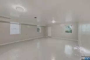 629 18th St, Newark, NJ 07103 - Photo 43