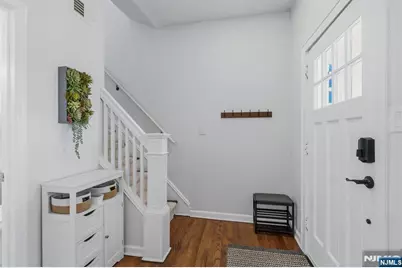 274 Brighton Avenue, East Orange, NJ 07017 - Photo 7