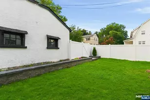 274 Brighton Ave, East Orange, NJ 07017 - Photo 39
