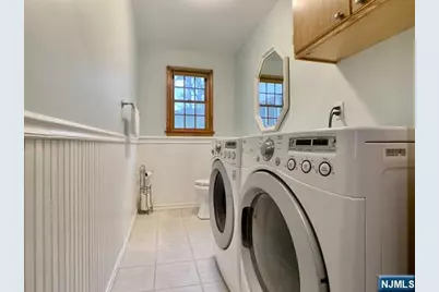 437 Patton Place, Wyckoff Township, NJ 07481 - Photo 19