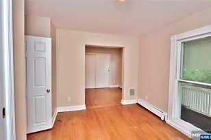 44 Christopher St, Montclair, NJ 07042 - Photo 3