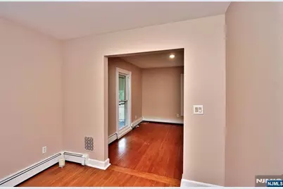 44 Christopher Street, Montclair, NJ 07042 - Photo 7