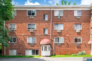 61 Union Ave D3, Belleville, NJ 07109 - Photo 1