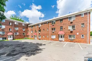 61 Union Ave D3, Belleville, NJ 07109 - Photo 3