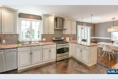66 Glen Boulevard, Glen Rock, NJ 07452 - Photo 3