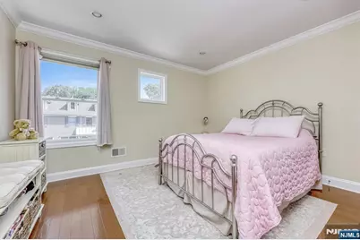 1004 Whitney Lane, Allendale, NJ 07401 - Photo 17