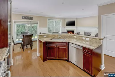 1004 Whitney Lane, Allendale, NJ 07401 - Photo 9