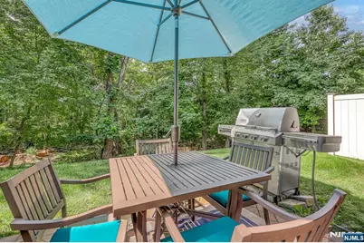 1004 Whitney Lane, Allendale, NJ 07401 - Photo 19