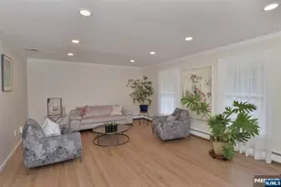 35 Old Chimney Rd, Upper Saddle River, NJ 07458 - Photo 5