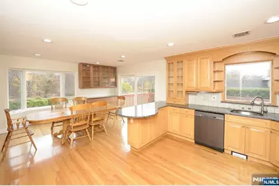 43-20 Union Street, Fair Lawn, NJ 07410 - Photo 7