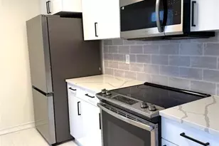 800 River Road 333, Edgewater, NJ 07020 - Photo 9