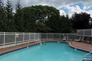 800 River Road 333, Edgewater, NJ 07020 - Photo 9