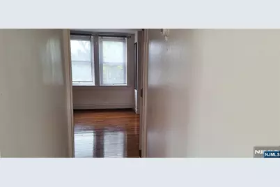 56 Garfield Avenue, Kearny, NJ 07032 - Photo 7
