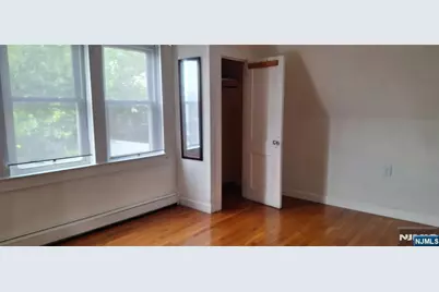 56 Garfield Avenue, Kearny, NJ 07032 - Photo 9