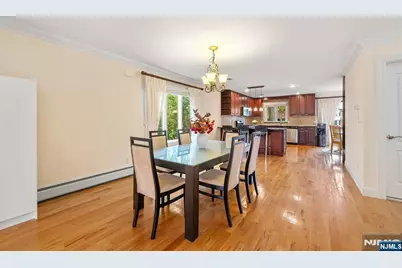 233 Knox Avenue C0001 #C0001, Cliffside Park, NJ 07010 - Photo 7