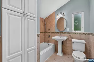 11 Lockwood Ln, Closter, NJ 07624 - Photo 11