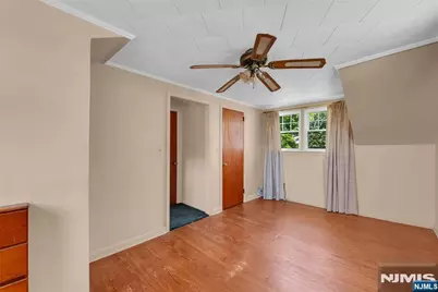 722 7th Street, Carlstadt, NJ 07072 - Photo 11