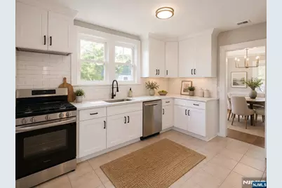 72 Sunset Avenue, Newark, NJ 07106 - Photo 13