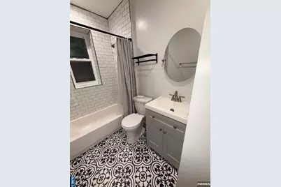 254 Undercliff Avenue 1 #1, Edgewater, NJ 07020 - Photo 11
