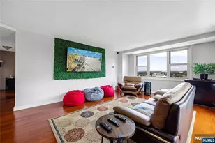 555 North Ave 11E, Fort Lee, NJ 07024 - Photo 9