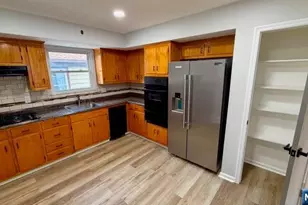 716 Jefferson Ave #2, Cliffside Park, NJ 07010 - Photo 3