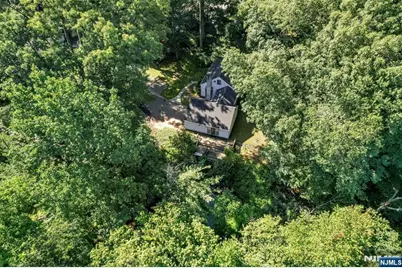 2 Nydam Lane, Franklin Lakes, NJ 07417 - Photo 25