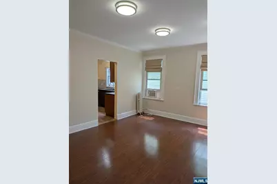 206 Highland Avenue, Kearny, NJ 07032 - Photo 5