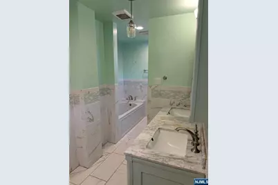 206 Highland Avenue, Kearny, NJ 07032 - Photo 13