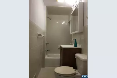 523 Lookout Avenue, Hackensack, NJ 07601 - Photo 7