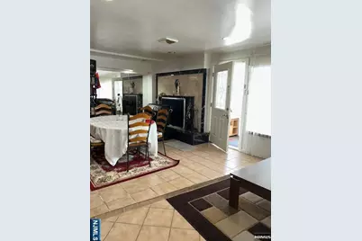 596 River Road, New Milford, NJ 07646 - Photo 11