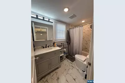 32 6th, Wood Ridge, NJ 07075 - Photo 11