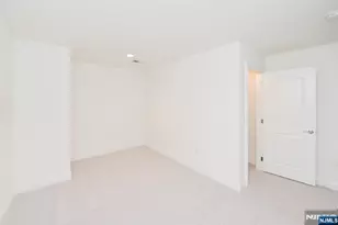 99 Windsor Ln, Ramsey, NJ 07446 - Photo 25