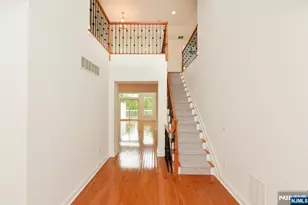 99 Windsor Ln, Ramsey, NJ 07446 - Photo 3